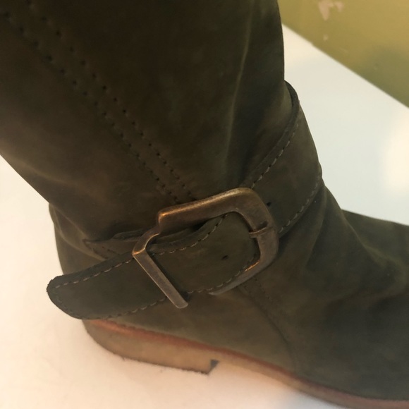 ARCHE dark Green suede 9 1/2” in height from heel size 40 - Picture 2 of 3